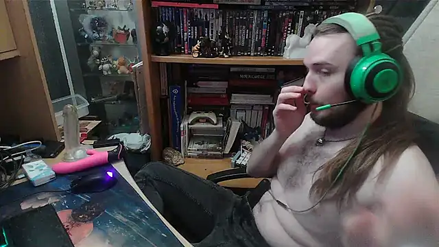 Snapshot of nicolasdumand21 chatting on February 21, 5:09 pm nicolasdumand21 online show from February 21, 5:09 pm