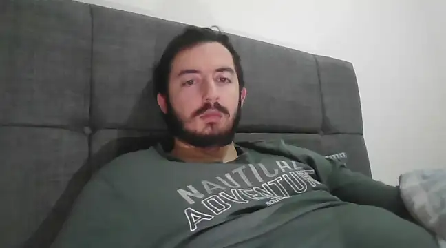 laynufff online show from January 1, 8:02 am