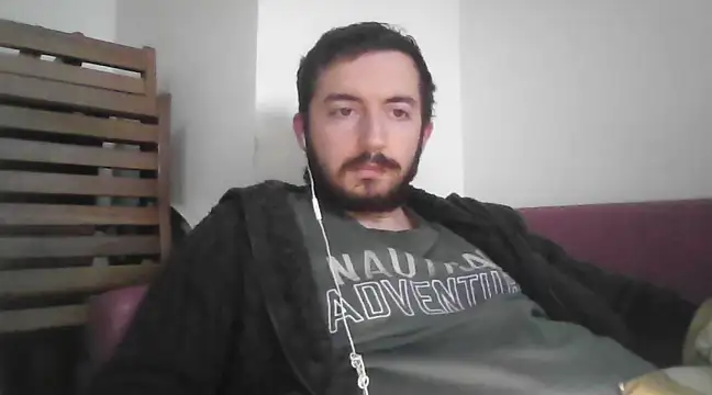 laynufff online show from January 4, 2:04 pm