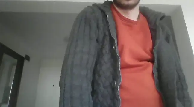 laynufff online show from February 12, 2:32 pm