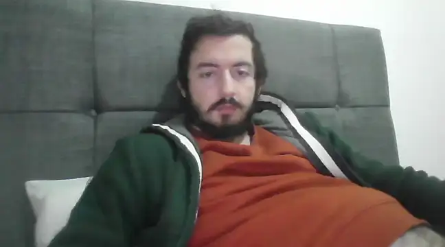 laynufff online show from March 20, 5:15 pm