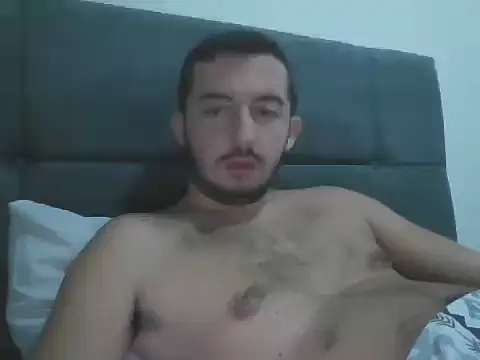 laynufff online show from October 9, 5:00 pm