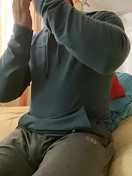 FumesClouds online show from December 26, 11:13 pm