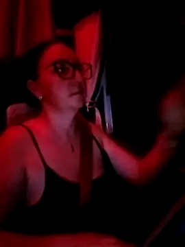 Snapshot of cuplubijoanna chatting on November 14, 4:11 am cuplubijoanna online show from November 14, 4:11 am