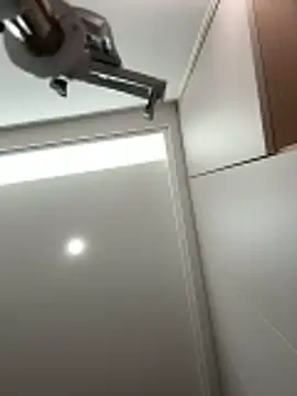 Snapshot of palzkybi123 chatting on December 5, 12:52 am palzkybi123 online show from December 5, 12:52 am