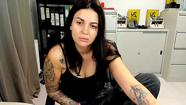 TiffanySweet online show from November 21, 6:50 pm