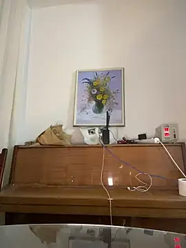 meanexx online show from December 7, 6:15 pm