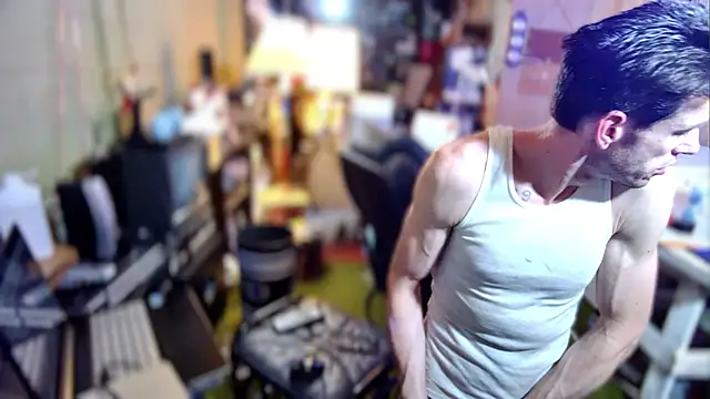 Snapshot of savageconfidence chatting on October 8, 8:45 am savageconfidence online show from October 8, 8:45 am