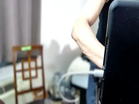 Snapshot of savageconfidence chatting on November 14, 11:20 am savageconfidence online show from November 14, 11:20 am