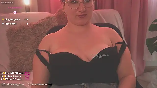 Ximenna Cruz online show from March 12, 9:24 pm