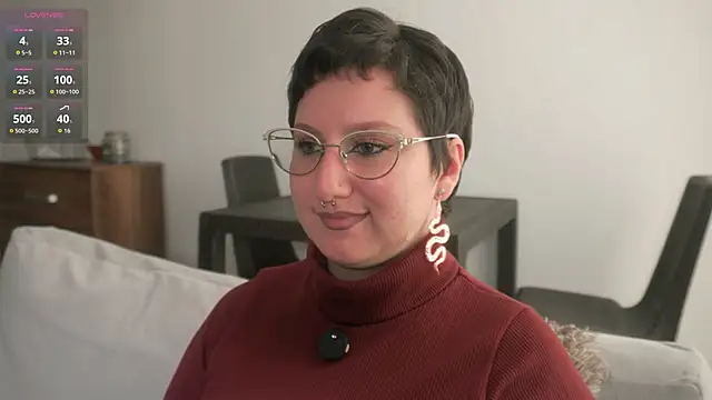 Ximenna Cruz online show from September 18, 6:54 pm