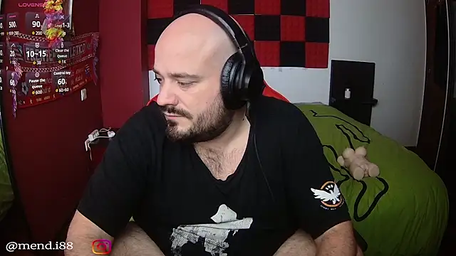 menditeta1 online show from March 10, 10:15 pm