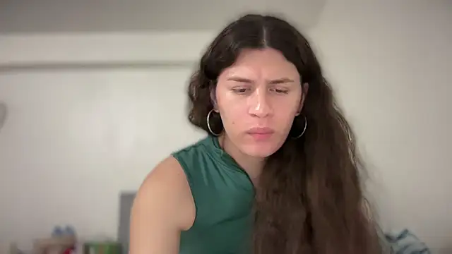 JaxcyVelez online show from September 16, 10:05 am