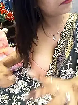 Divya girl online show from February 11, 7:24 am