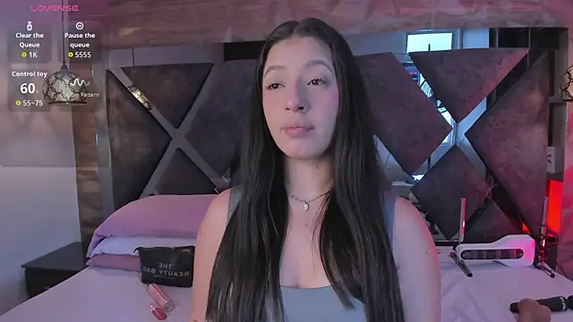 Venus velez  online show from April 20, 12:41 pm