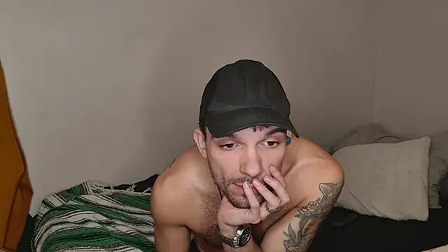 Snapshot of JackDesFeux chatting on January 29, 7:36 am JackDesFeux online show from January 29, 7:36 am