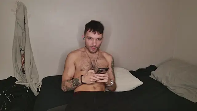 Snapshot of JackDesFeux chatting on February 12, 12:16 am JackDesFeux online show from February 12, 12:16 am