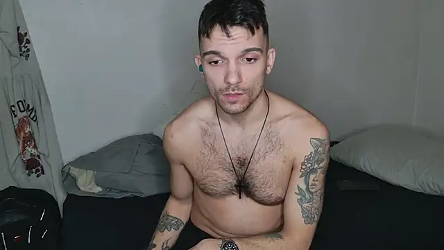 Snapshot of JackDesFeux chatting on March 1, 5:20 am JackDesFeux online show from March 1, 5:20 am