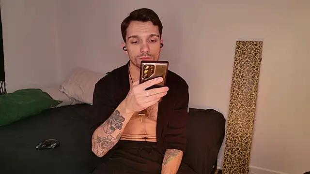 Snapshot of JackDesFeux chatting on September 12, 10:48 am JackDesFeux online show from September 12, 10:48 am