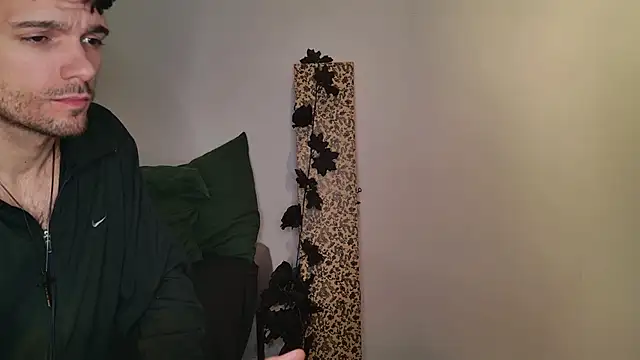 Snapshot of JackDesFeux chatting on November 10, 9:52 am JackDesFeux online show from November 10, 9:52 am