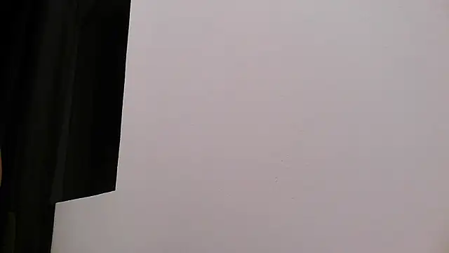 Snapshot of Brunna_Ella chatting on March 12, 12:42 am Brunna Ella online show from March 12, 12:42 am