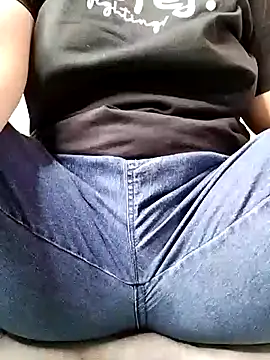 Snapshot of Mie610 chatting on October 15, 12:22 am Mie610 online show from October 15, 12:22 am