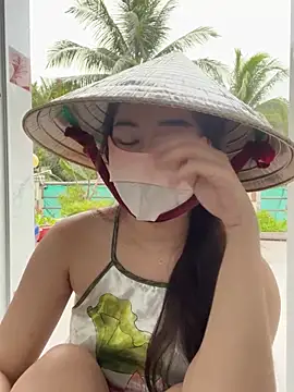 BabyThree  online show from March 9, 2:32 pm