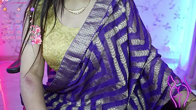 only aleesha online show from January 21, 6:02 pm