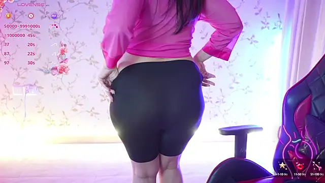 only aleesha online show from March 1, 8:10 pm