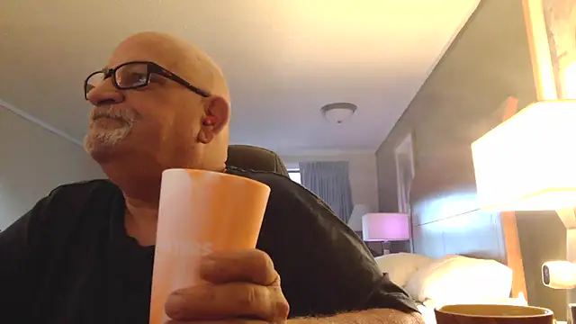 Snapshot of --JimmyJamzs-- chatting on September 17, 11:06 pm --JimmyJamzs-- online show from September 17, 11:06 pm