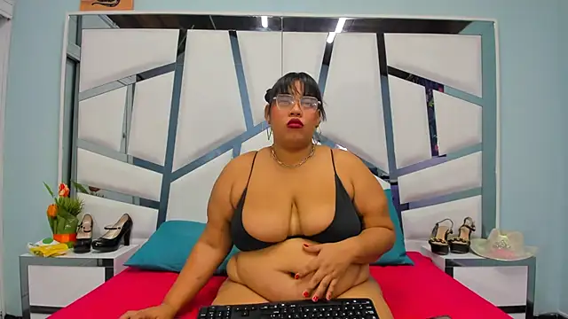 Snapshot of chanel_hot_001 chatting on November 14, 1:48 am chanel hot 001 online show from November 14, 1:48 am