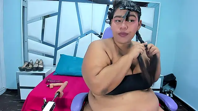 Snapshot of chanel_hot_001 chatting on November 29, 4:15 am chanel hot 001 online show from November 29, 4:15 am