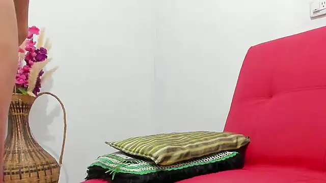 Latin Mature975 online show from October 6, 8:12 am