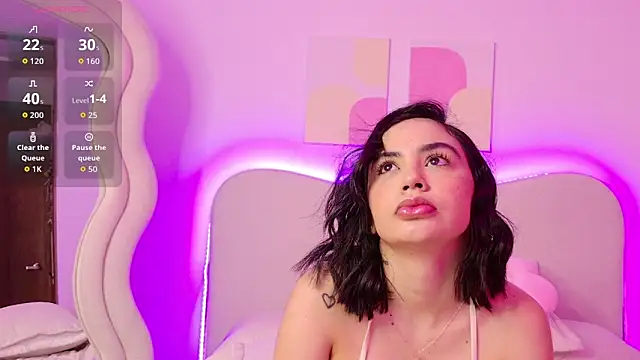 innocentlady  online show from September 19, 1:45 pm