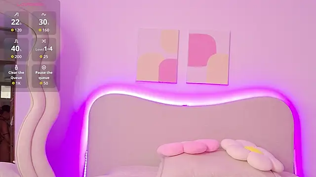 innocentlady  online show from September 27, 2:00 pm