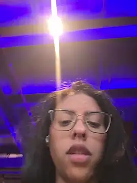 Snapshot of mariana_lopez1 chatting on September 23, 10:02 pm mariana lopez1 online show from September 23, 10:02 pm