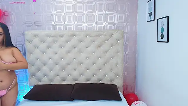 Sara Desire online show from February 14, 12:25 pm