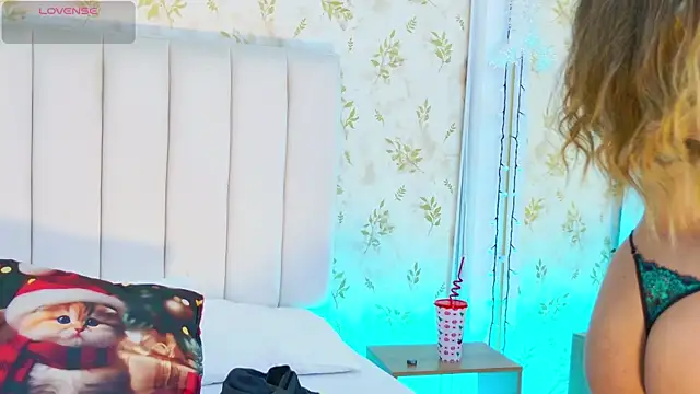 Sara Desire online show from January 7, 12:18 pm