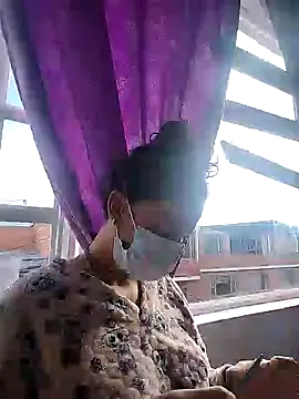 Snapshot of rebekka_simpson chatting on January 16, 1:36 pm rebekka simpson online show from January 16, 1:36 pm