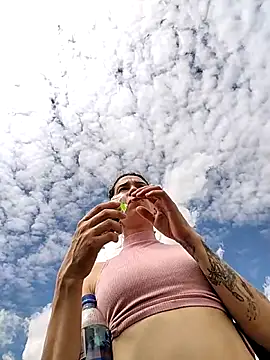 rebekka simpson online show from November 17, 5:19 pm