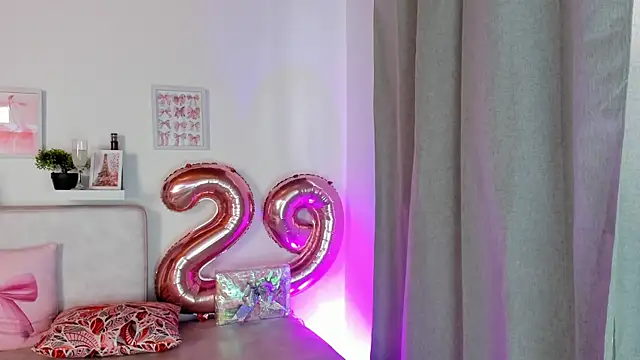 Malka Burning online show from March 2, 9:11 pm