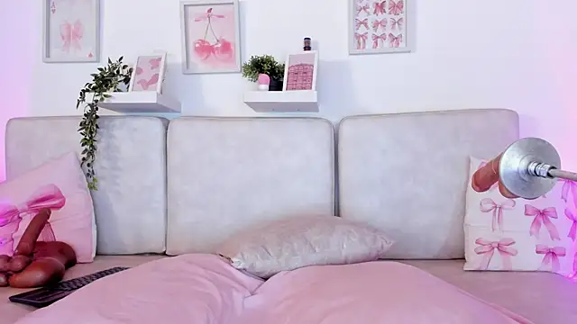 Malka Burning online show from October 10, 8:08 pm