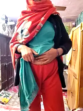 Snapshot of Hot-rubina chatting on January 23, 6:39 am Hot-rubina online show from January 23, 6:39 am