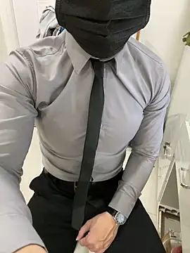 harrylouis1357 online show from January 7, 1:35 pm