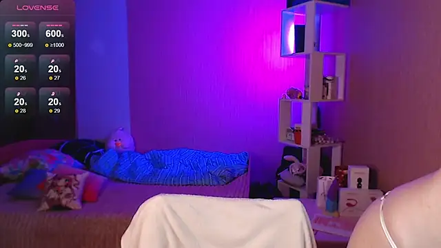 Snapshot of ur_kitty__ chatting on December 8, 12:08 pm ur kitty online show from December 8, 12:08 pm