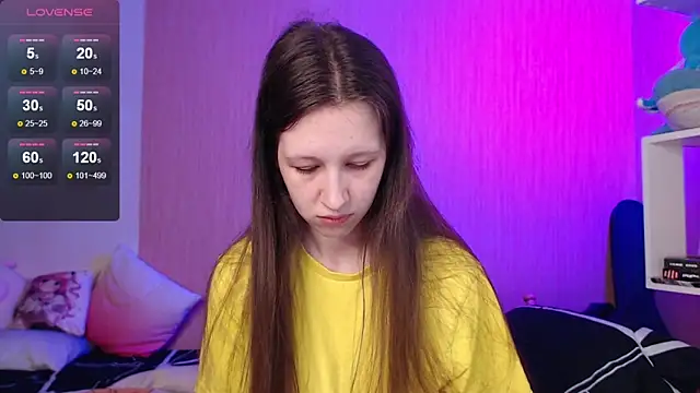 Snapshot of ur_kitty__ chatting on September 22, 1:35 pm ur kitty online show from September 22, 1:35 pm