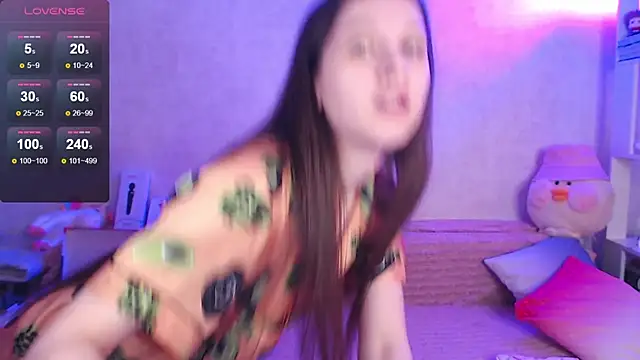 ur kitty   online show from February 12, 5:13 am