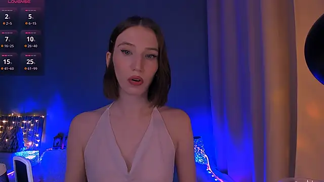 Snapshot of ellaamber chatting on January 5, 9:57 pm ellaamber online show from January 5, 9:57 pm