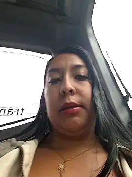 Bella keny online show from February 5, 1:33 pm