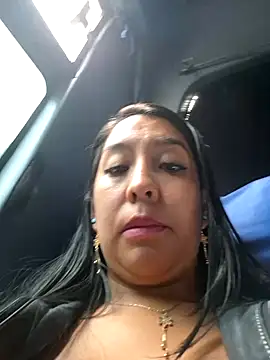 Bella keny online show from February 10, 3:32 pm